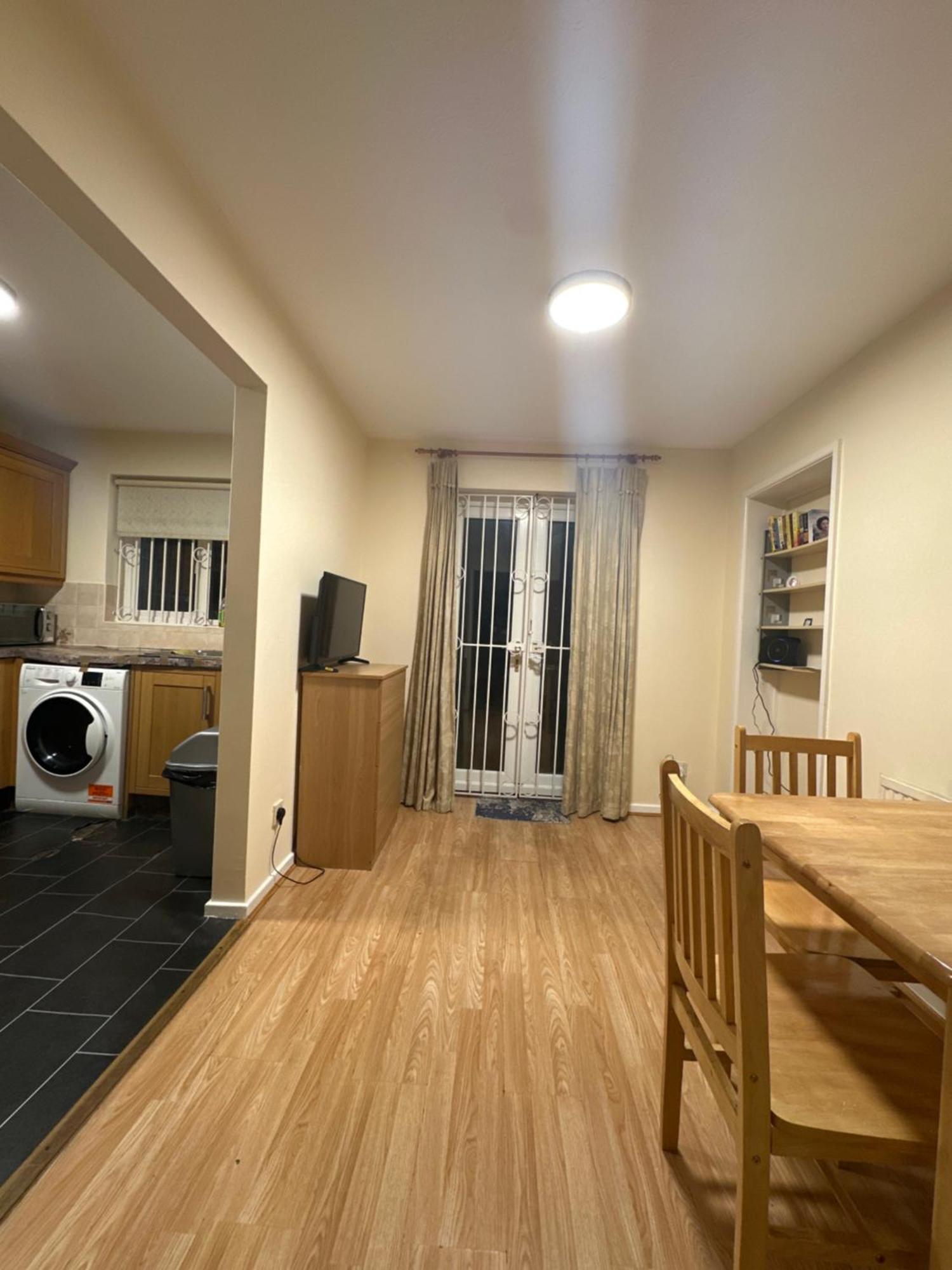 Nice Double Room In Heart Of London Londres Exterior foto